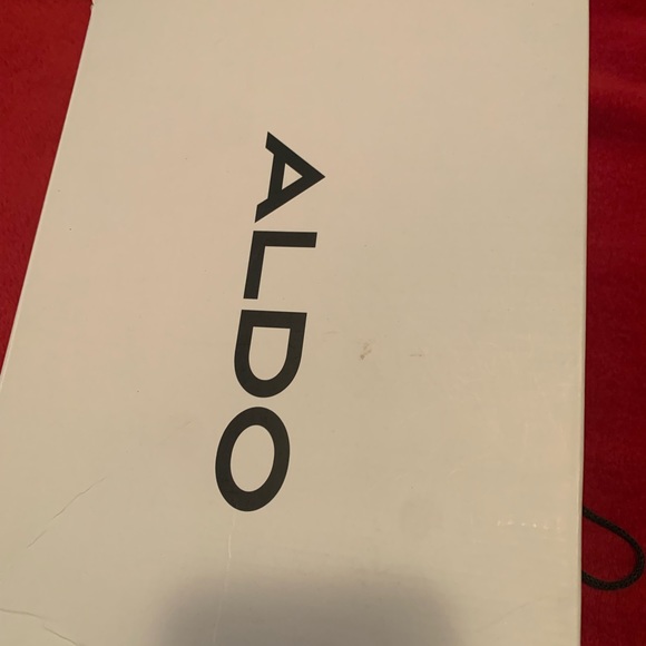 Heels - Picture 2 of 5